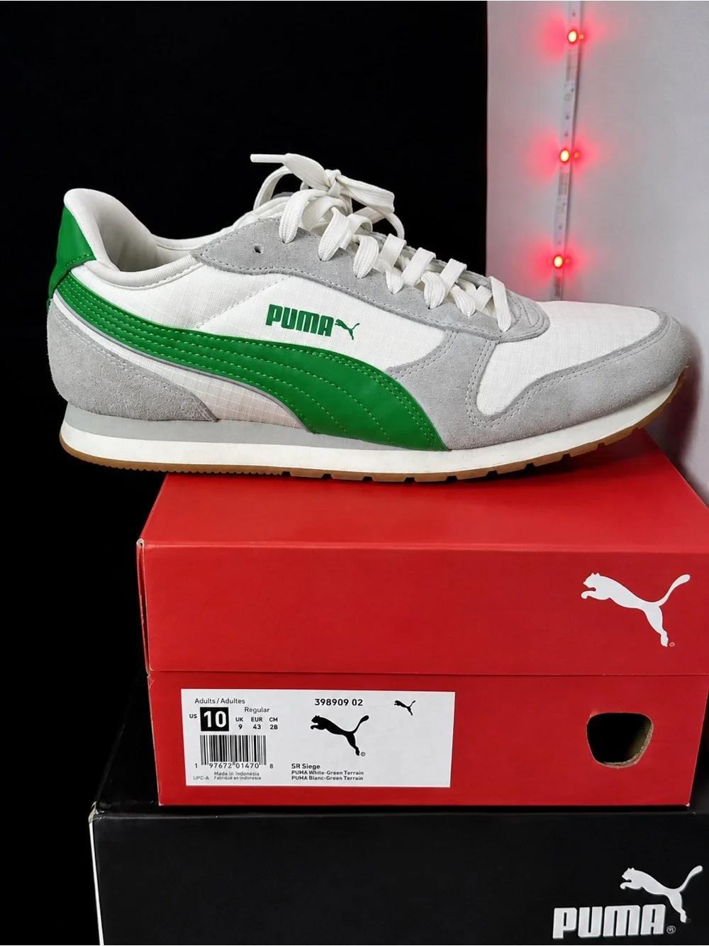 Puma White, Gray & Green Retro Running Shoe